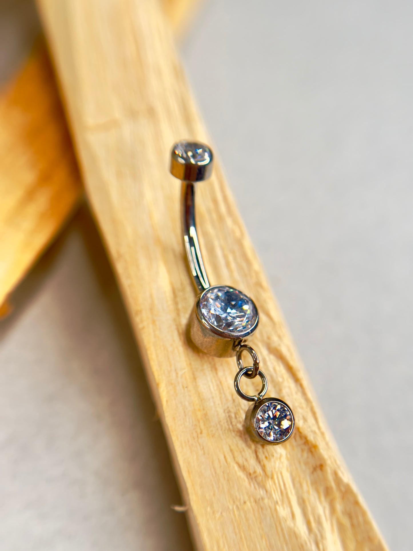 Navel basic charm