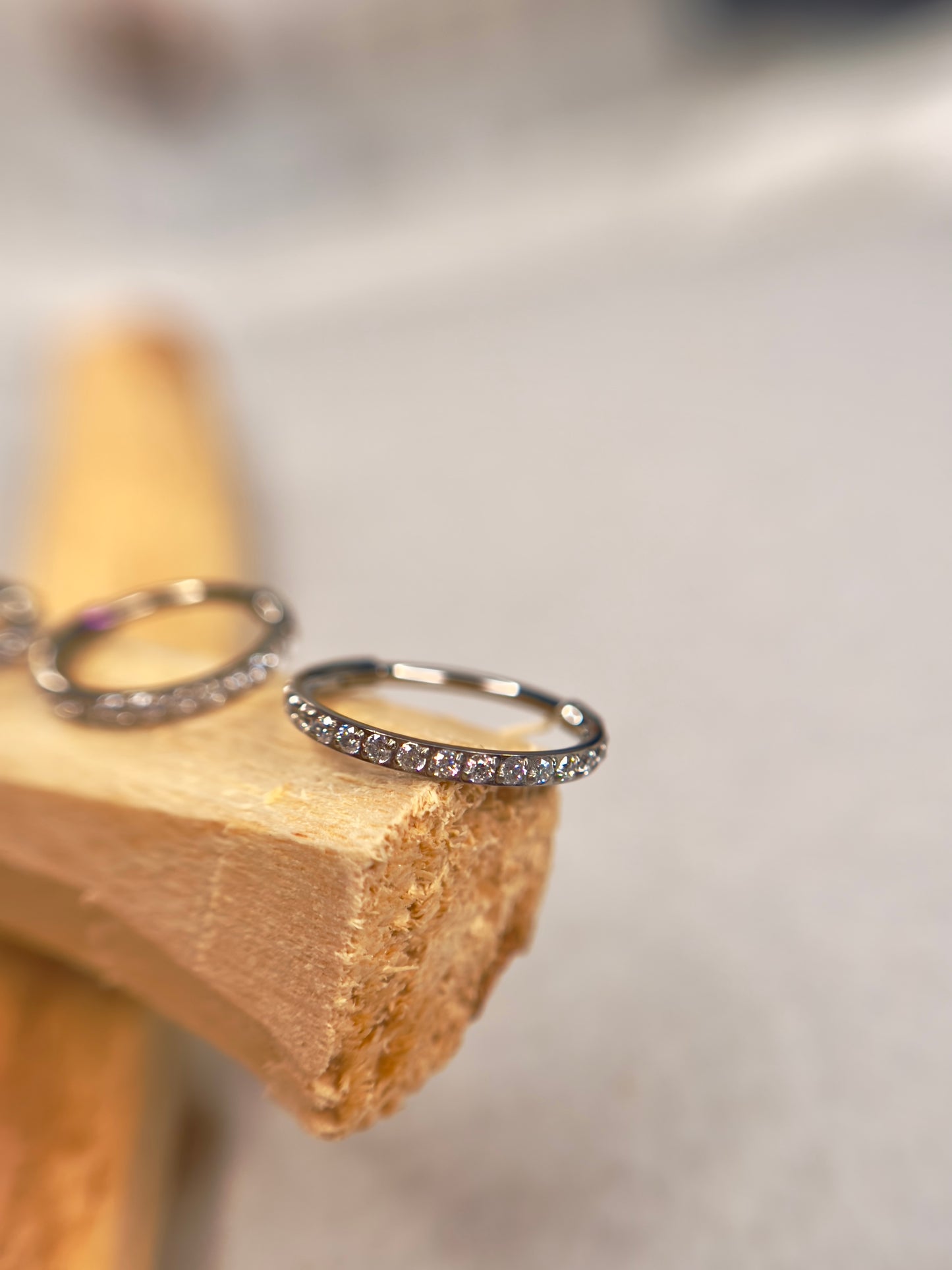 Hoop CZ Laterale