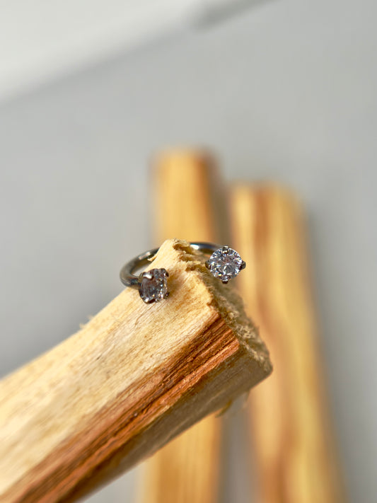 Hoop crystal